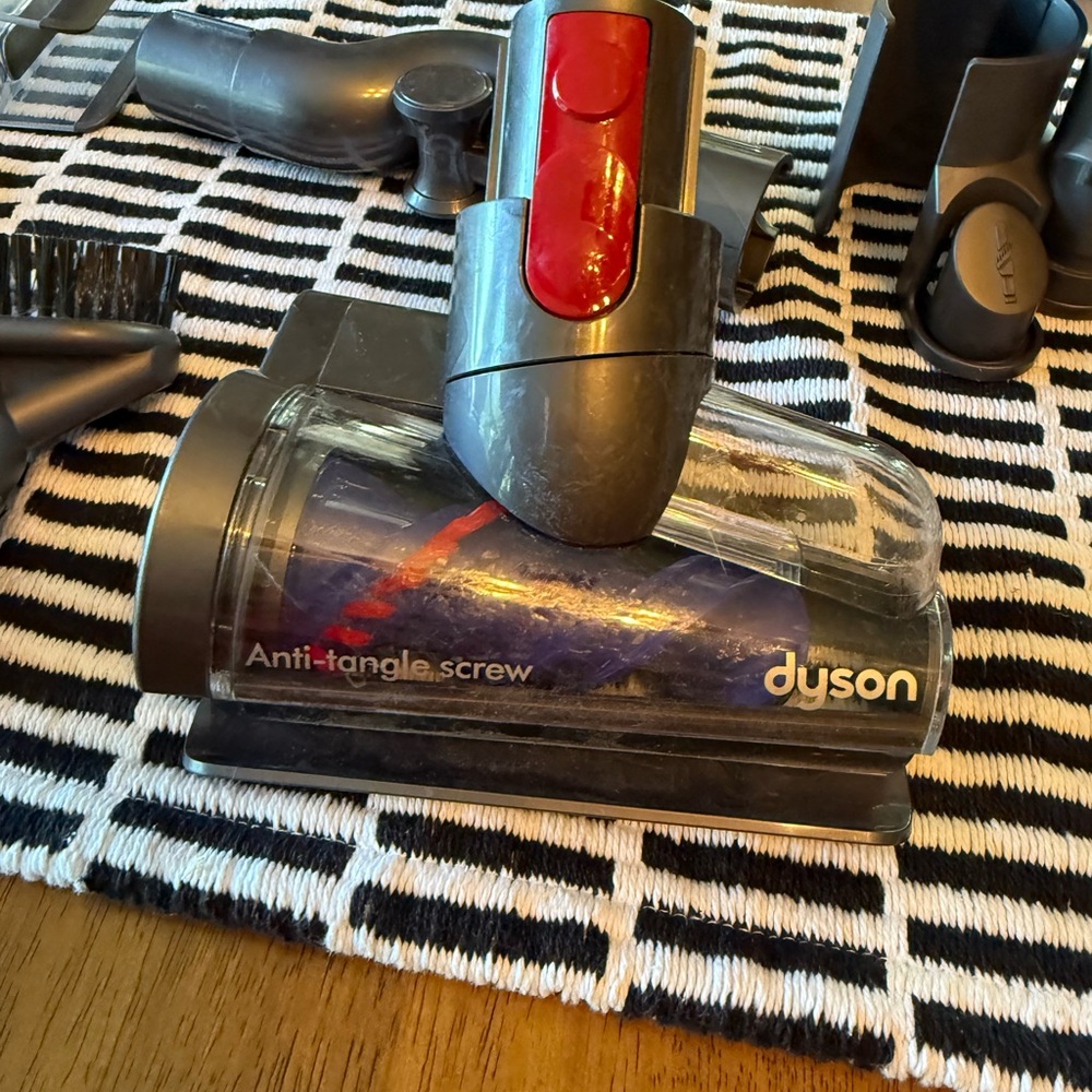 Dyson Vacuum Attachments Lot Multi Angle Dust Brush Reach Under anti tangle crew - Picture 5 of 10